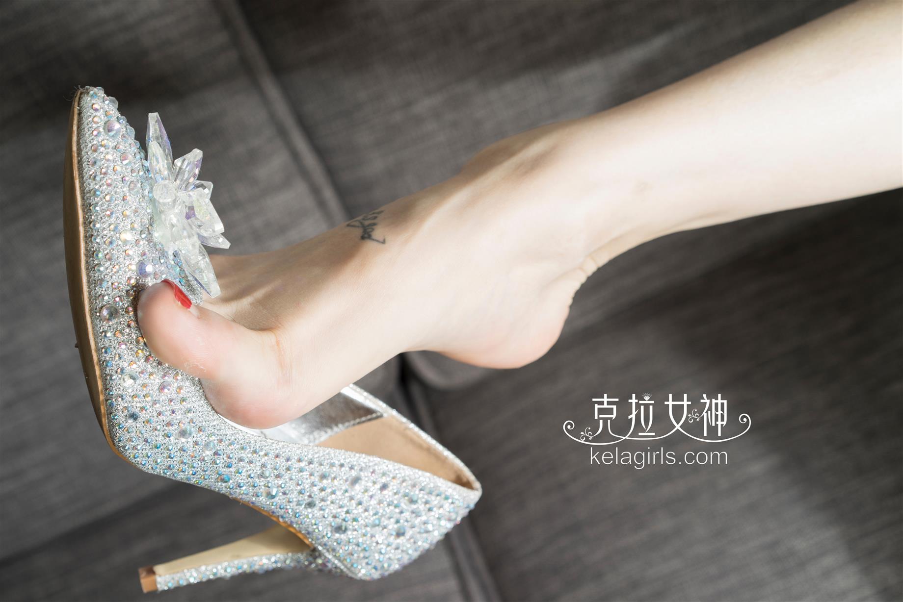 KeLaGirls 克拉女神 2017-03-26 张茜 水晶鞋里的玉足 - 30.jpg