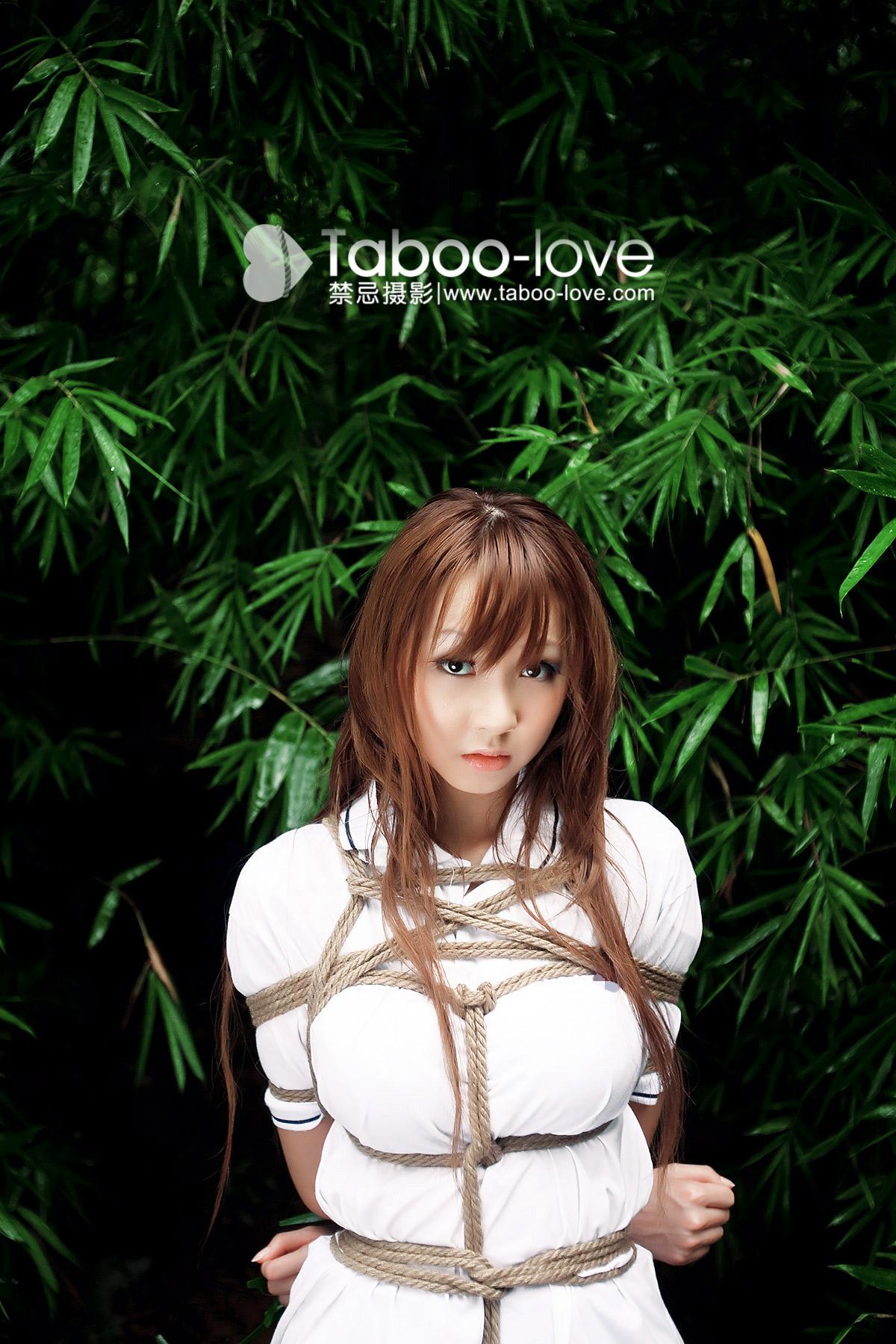 Taboo-love  No.012 学生妹的警服紧缚秋游 - 4.jpg